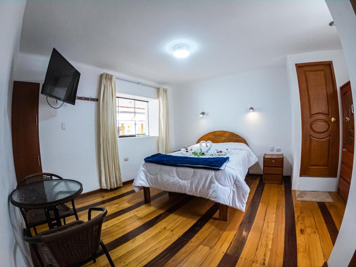 Hotel Los Laureles Calca ภายนอก รูปภาพ
